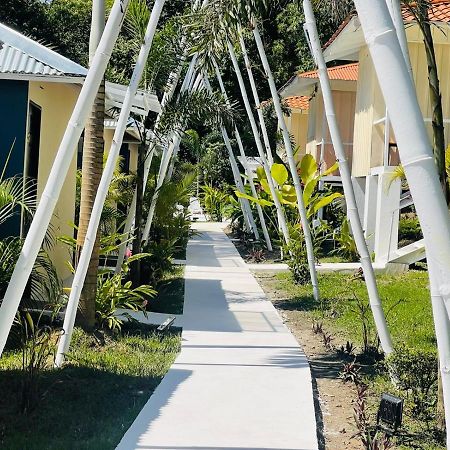 Hotel Grand Park Manuel Antonio Quepos Zewnętrze zdjęcie