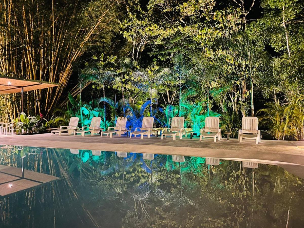 Hotel Grand Park Manuel Antonio Quepos Zewnętrze zdjęcie