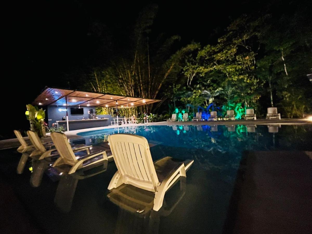 Hotel Grand Park Manuel Antonio Quepos Zewnętrze zdjęcie