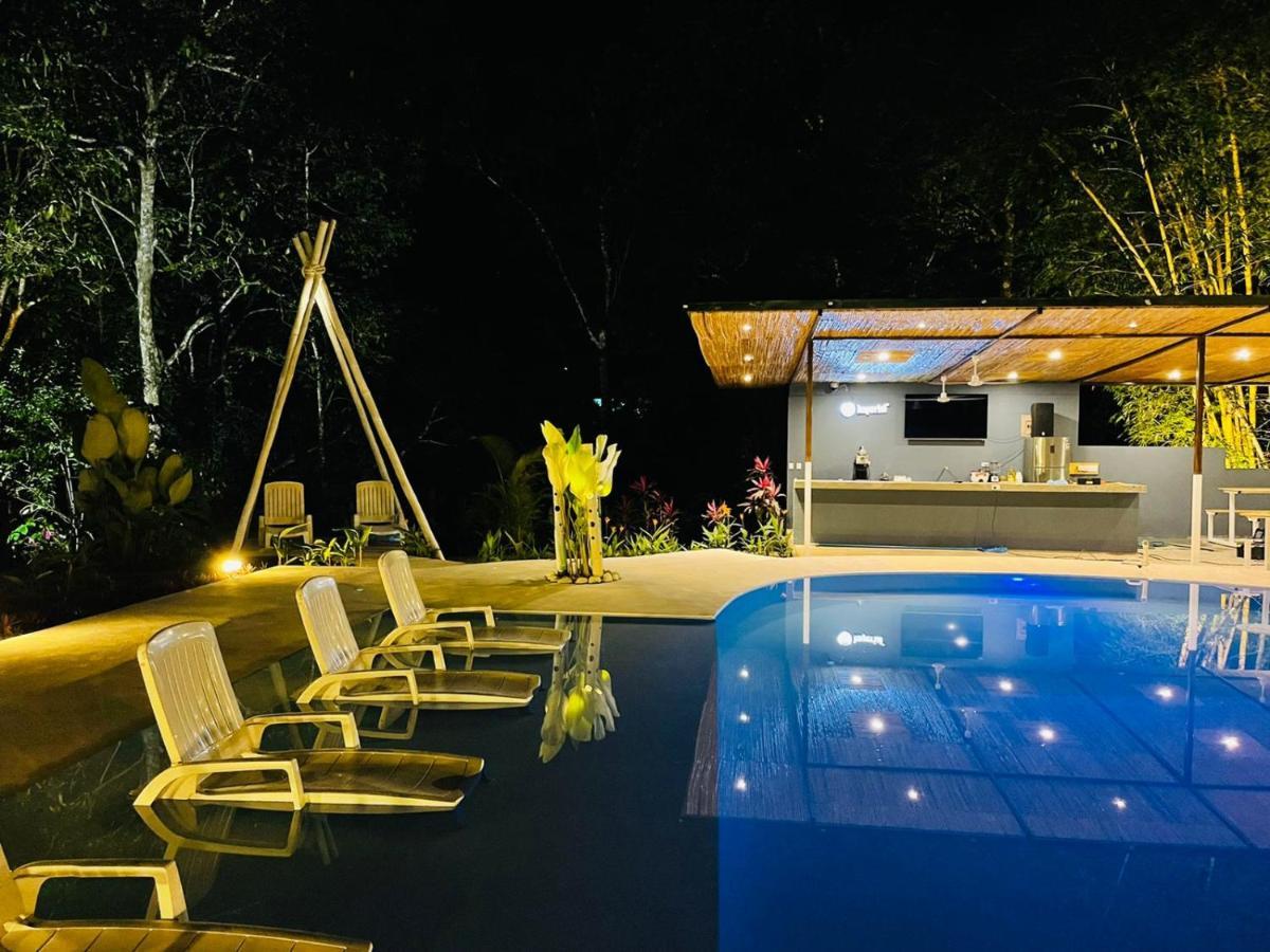 Hotel Grand Park Manuel Antonio Quepos Zewnętrze zdjęcie
